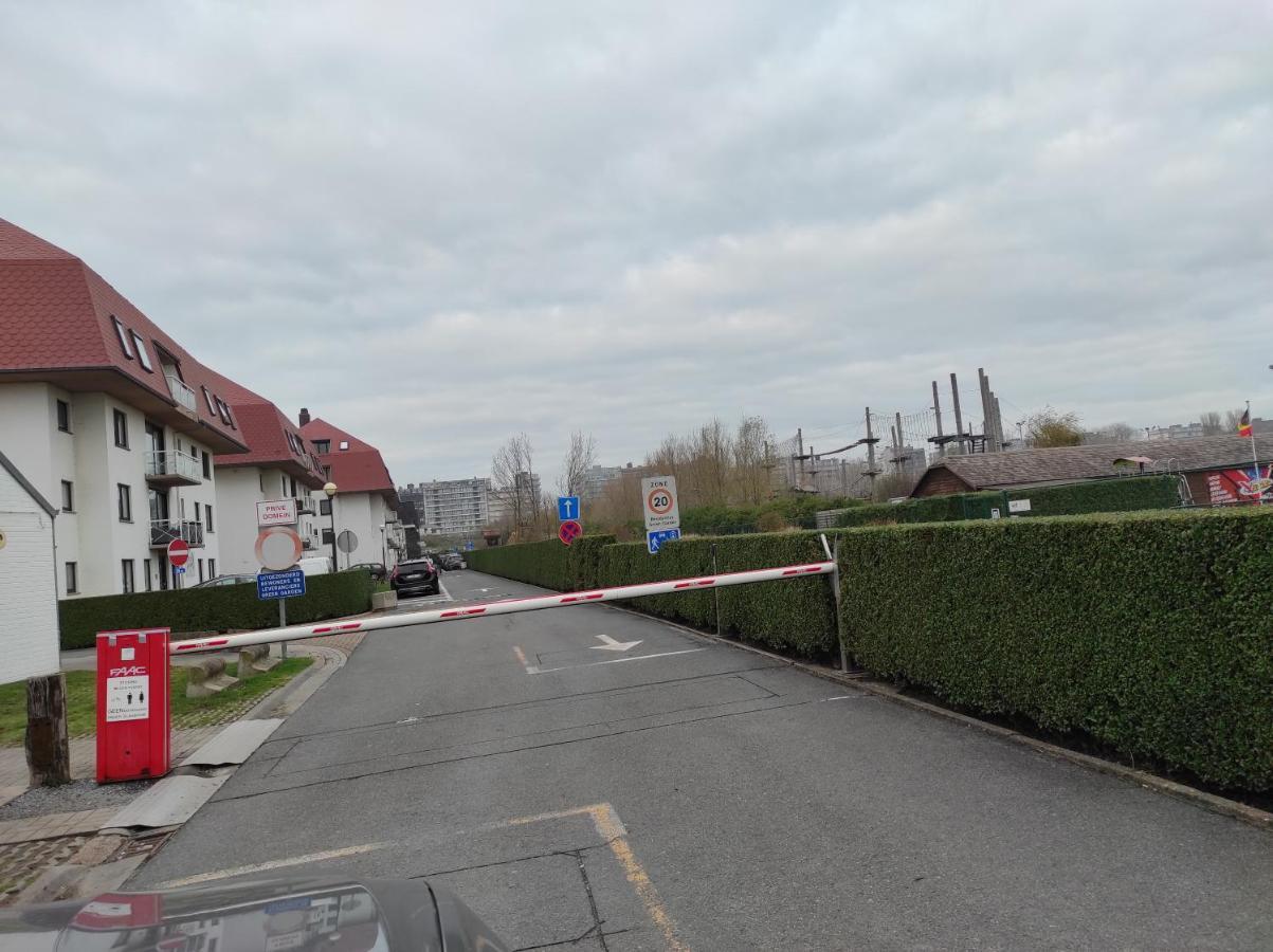 Stella Di Mare Lägenhet Middelkerke Exteriör bild